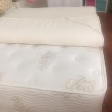 Load image into Gallery viewer, Latex Mattress Topper